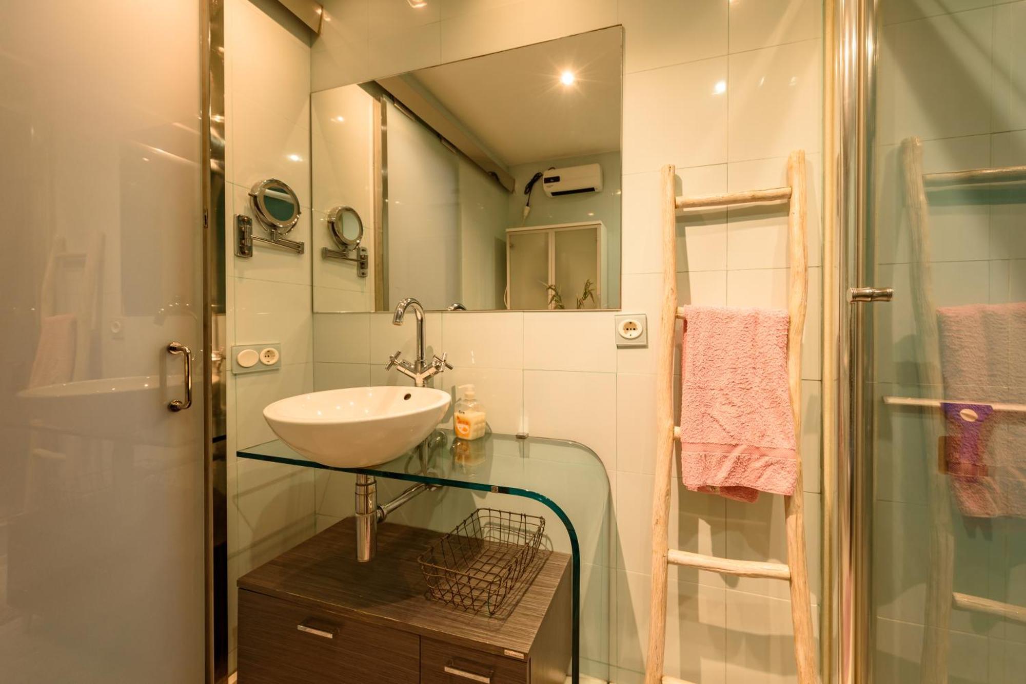 Apartamento Reisol Кастелдефелс Екстериор снимка