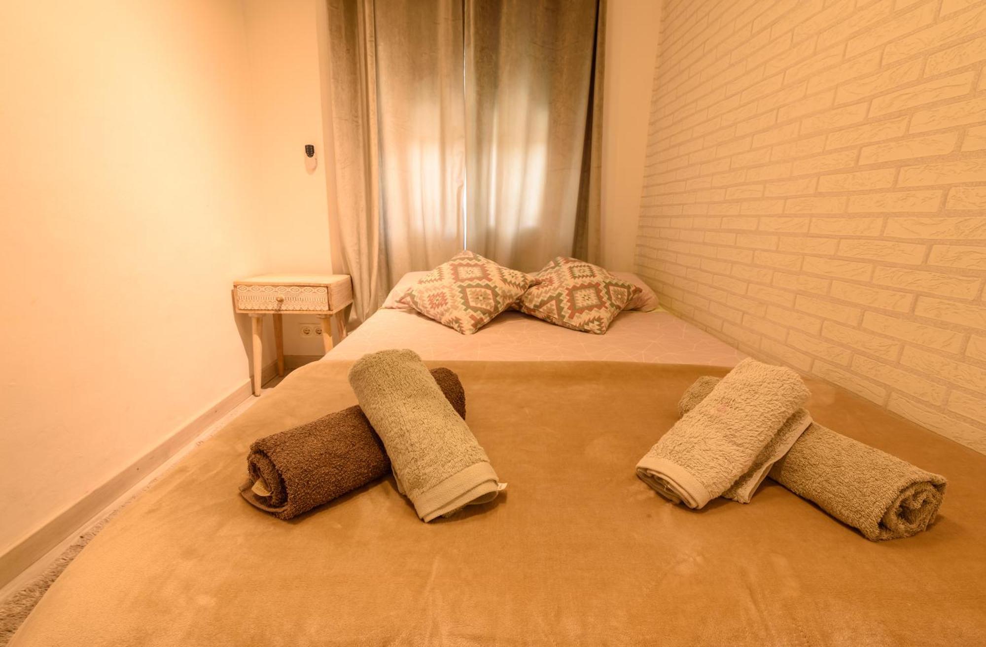 Apartamento Reisol Кастелдефелс Екстериор снимка