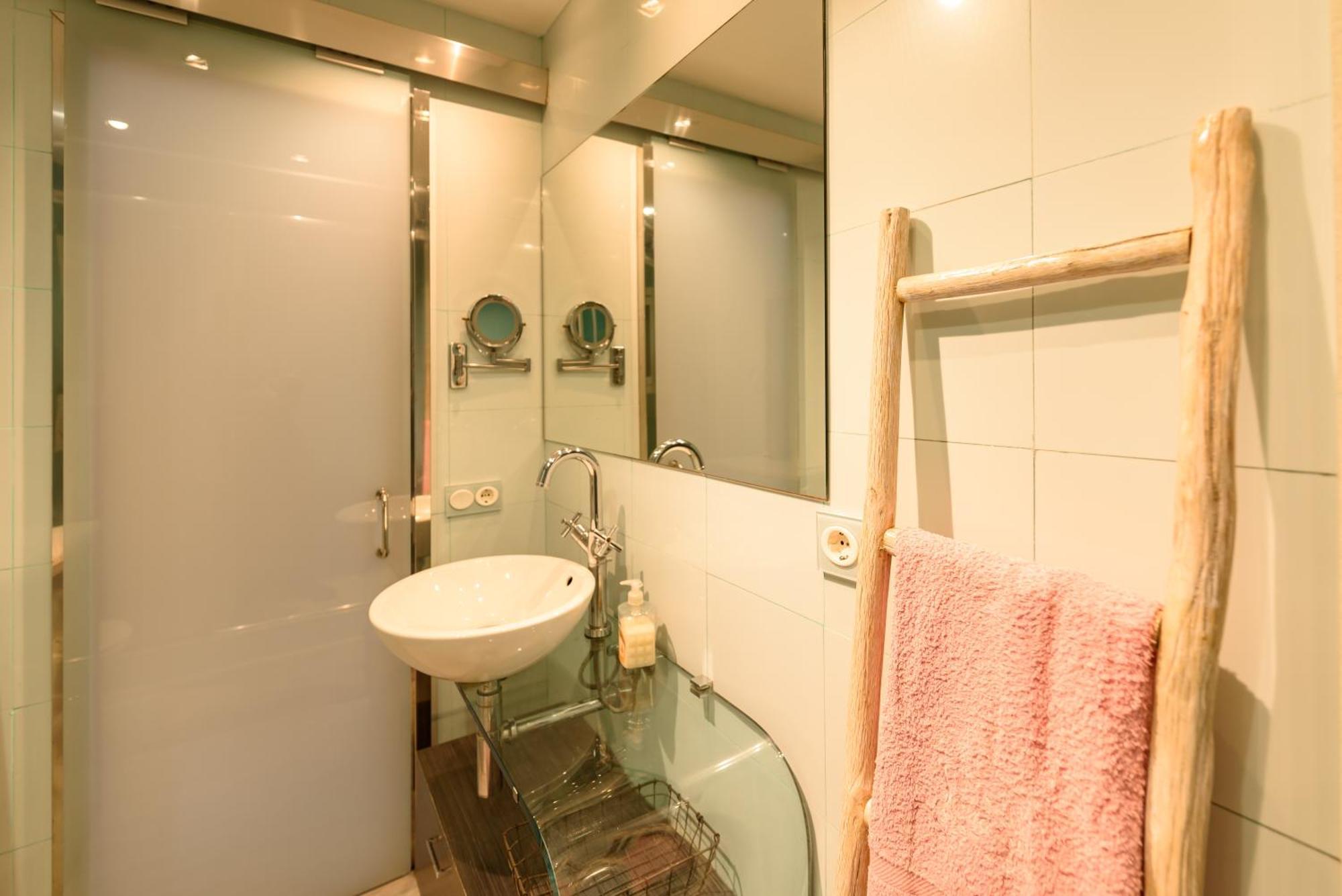 Apartamento Reisol Кастелдефелс Екстериор снимка