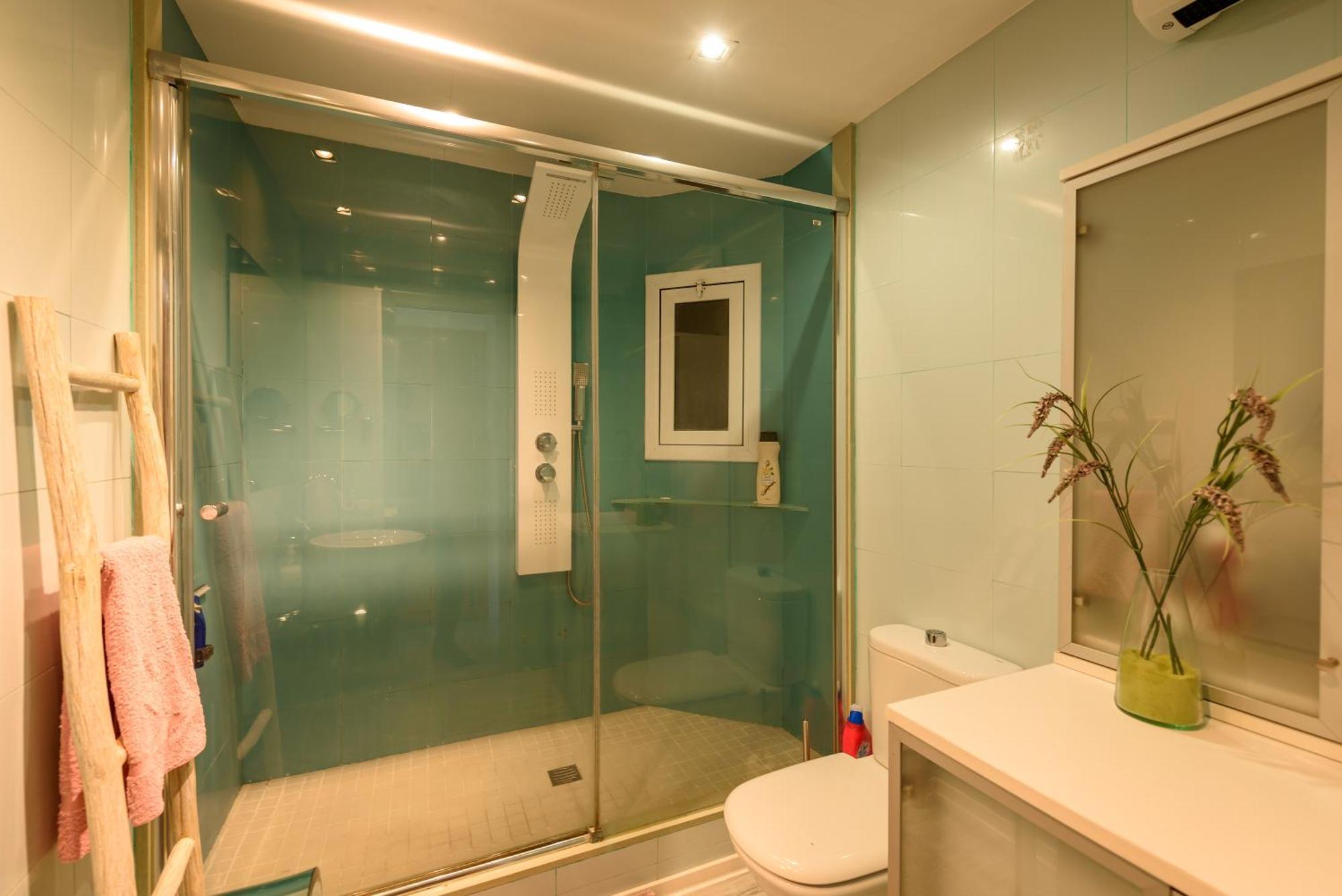 Apartamento Reisol Кастелдефелс Екстериор снимка